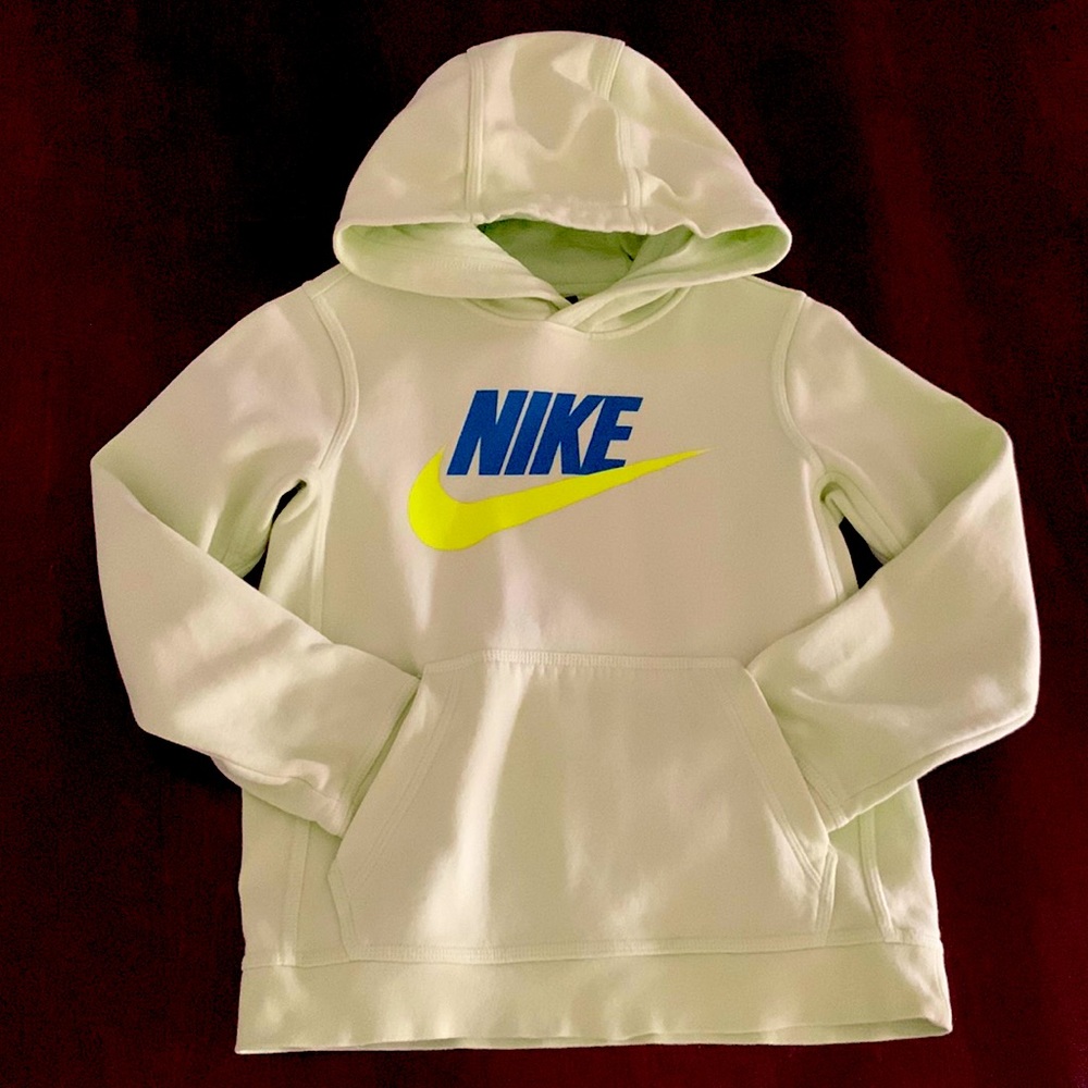 NIKE BIG KIDS PULLOVER HOODIE